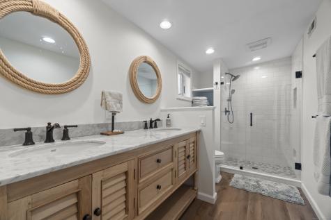 21 West Walk Clinton CT 06413