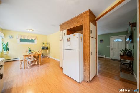 137 Maple Hill Road Naugatuck CT 06770