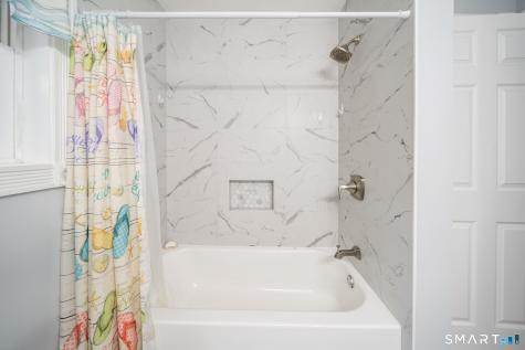 137 Maple Hill Road Naugatuck CT 06770