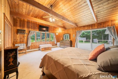 137 Maple Hill Road Naugatuck CT 06770