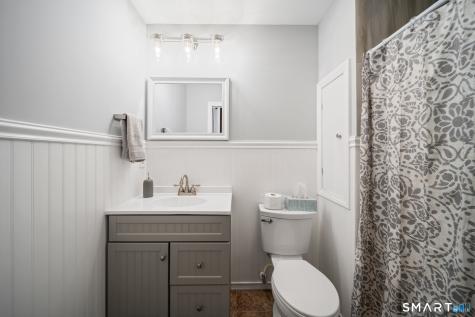 137 Maple Hill Road Naugatuck CT 06770