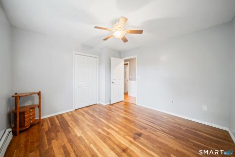 137 Maple Hill Road Naugatuck CT 06770