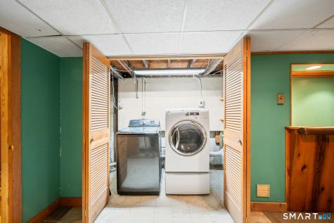 137 Maple Hill Road Naugatuck CT 06770