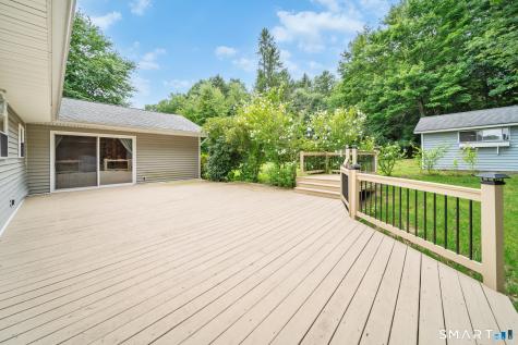 137 Maple Hill Road Naugatuck CT 06770