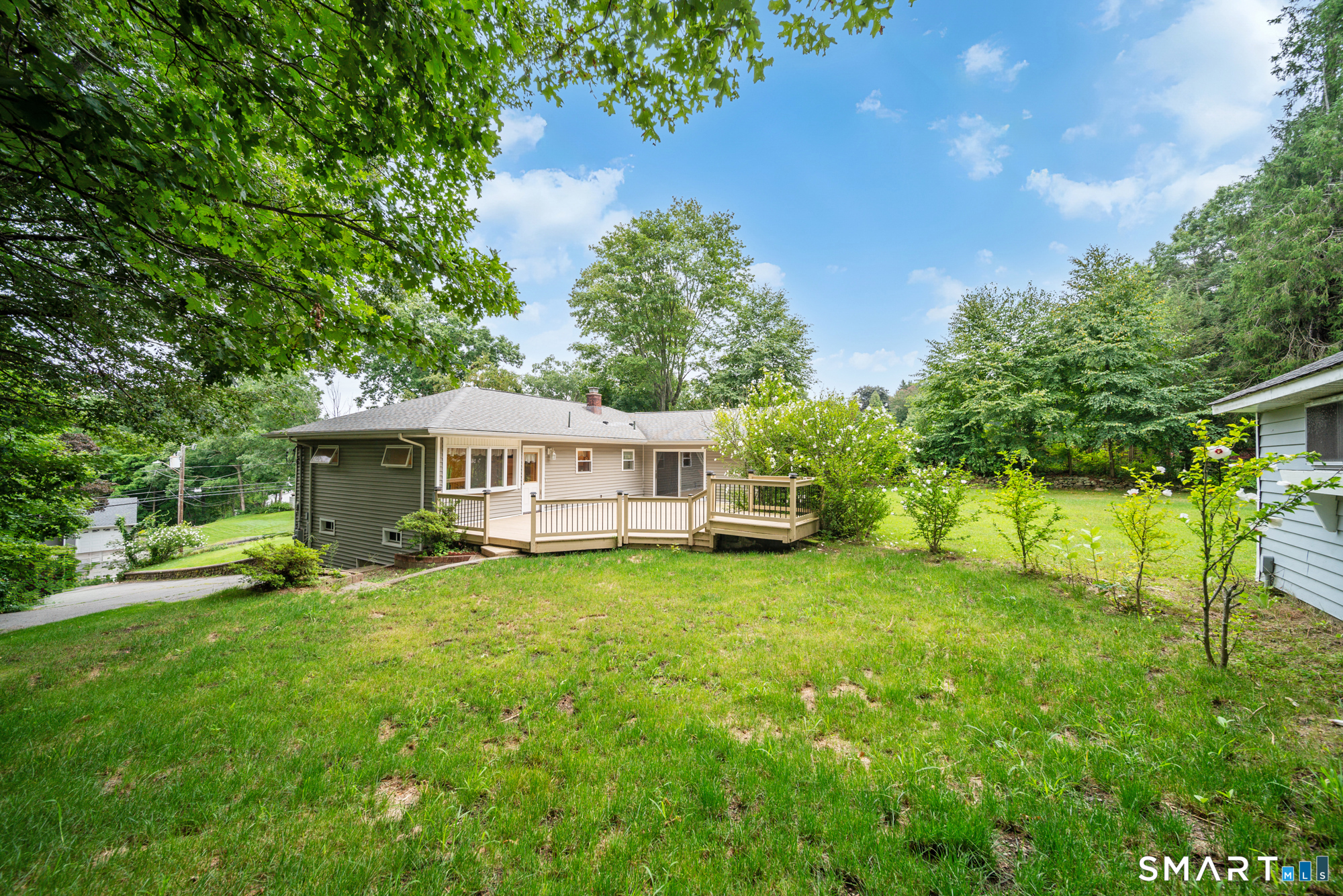 137 Maple Hill Road Naugatuck CT 06770