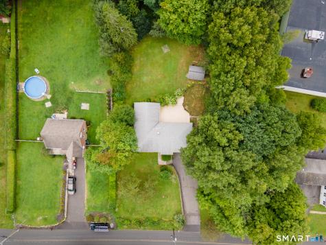 137 Maple Hill Road Naugatuck CT 06770