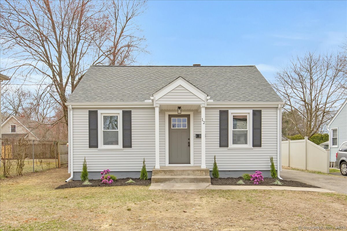 12 Carl Street Enfield CT 06082
