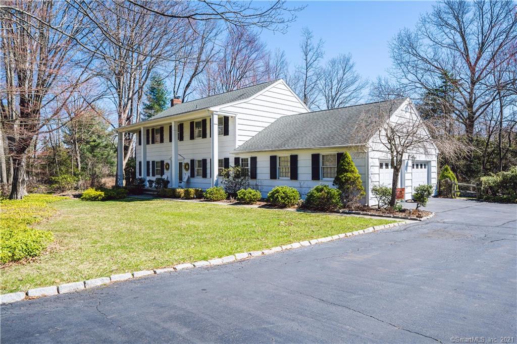3 Maplecrest Lane North Haven CT 06473