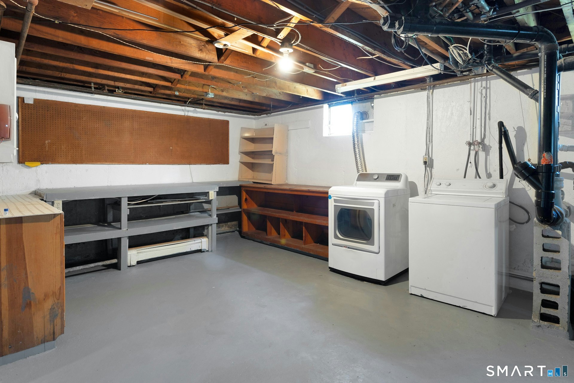 371 Northfield Drive Bridgeport CT 06606