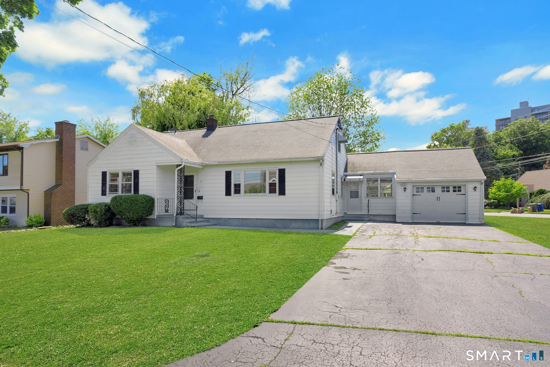 371 Northfield Drive Bridgeport CT 06606