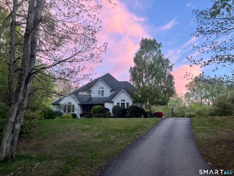52 Stonewall Road Salem CT 06420