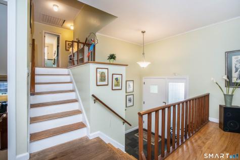 107 Northbrook Drive West Hartford CT 06117