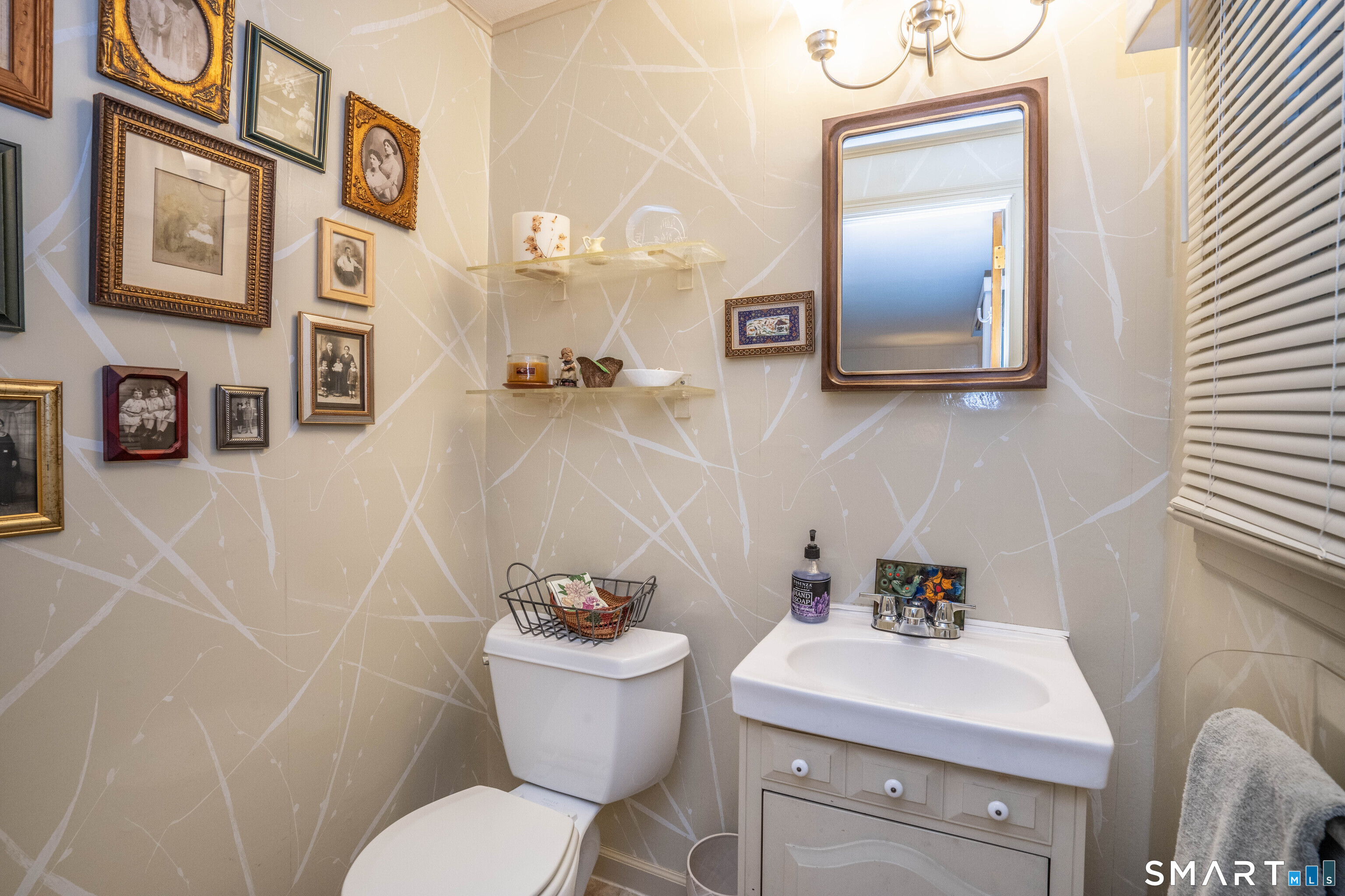 107 Northbrook Drive West Hartford CT 06117