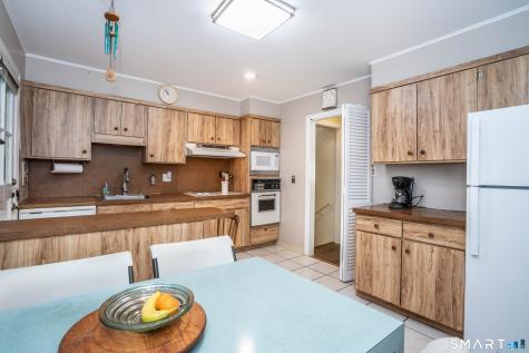 107 Northbrook Drive West Hartford CT 06117