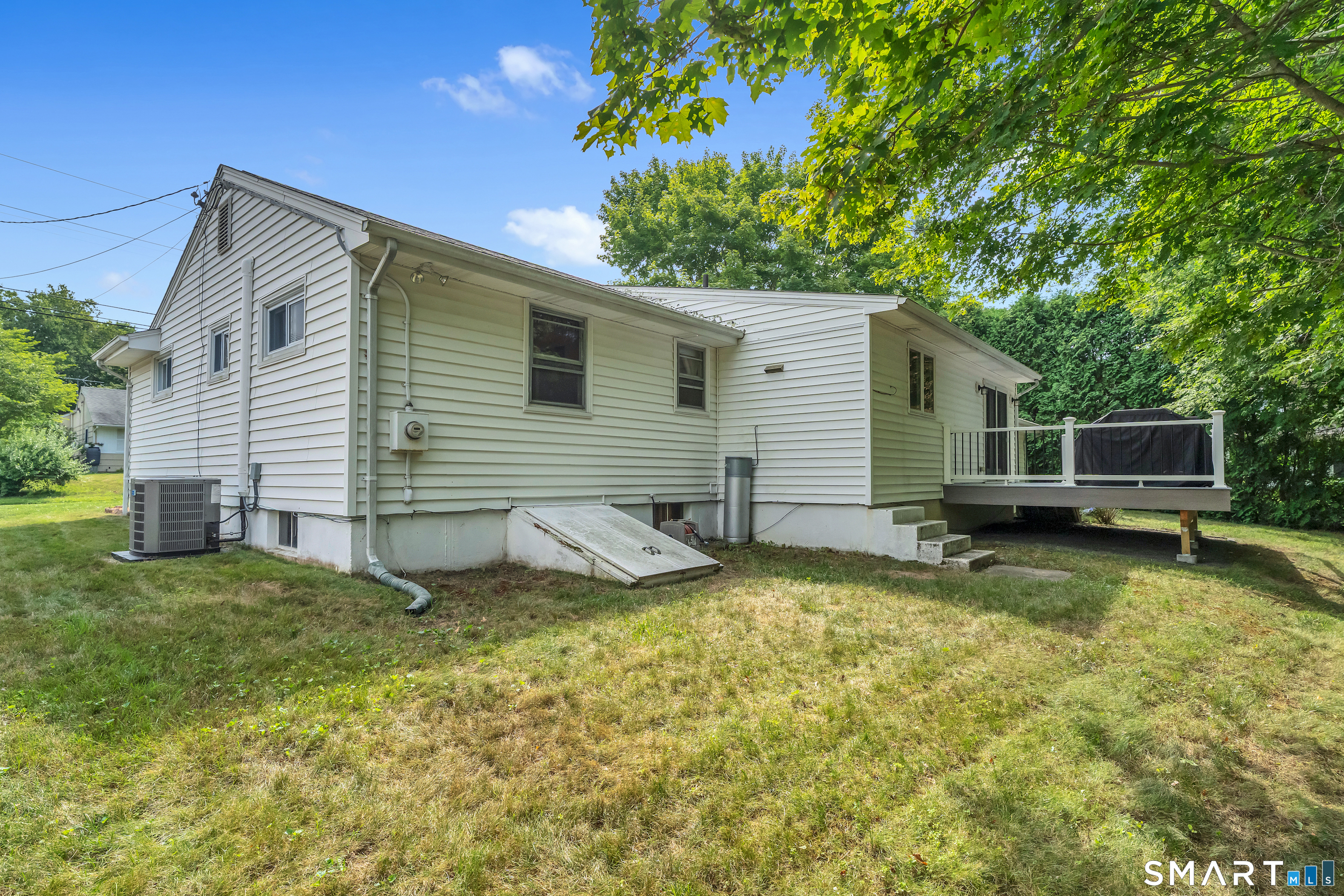 55 Wintergreen Drive Waterford CT 06385