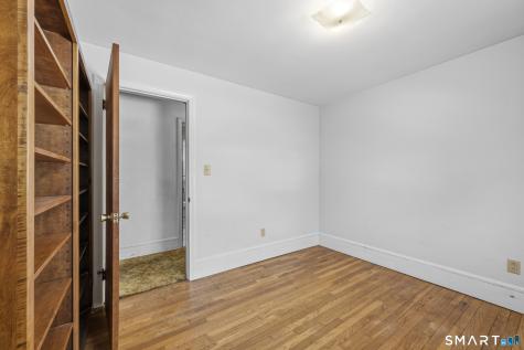 42 Clift Lane Groton CT 06355