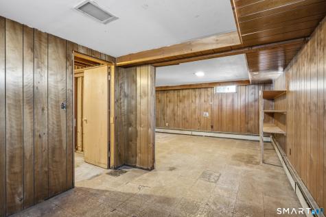 42 Clift Lane Groton CT 06355