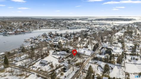 42 Clift Lane Groton CT 06355