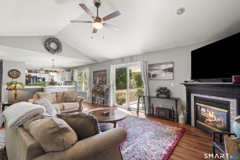 71 Post Road Enfield CT 06082