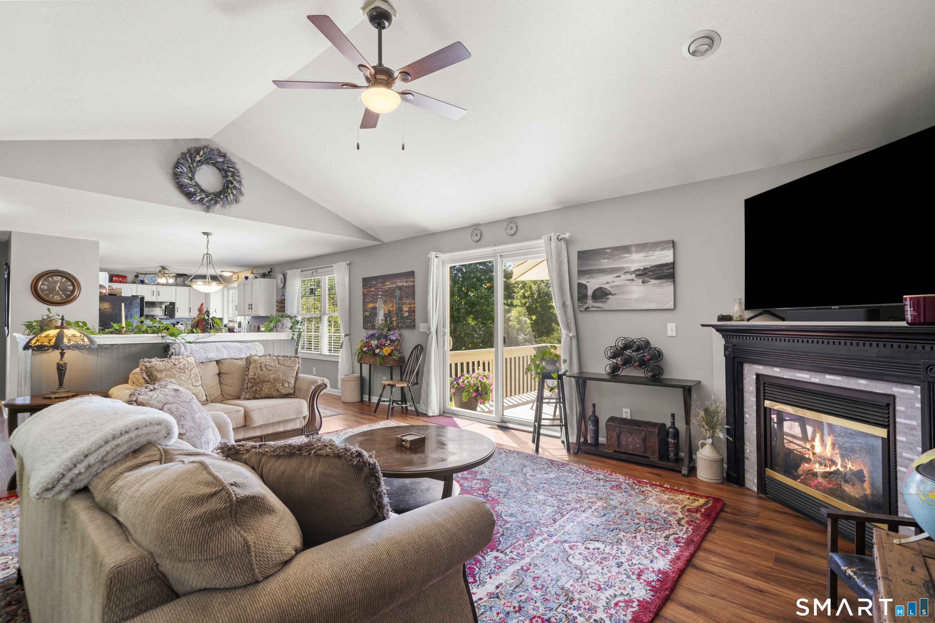 71 Post Road Enfield CT 06082