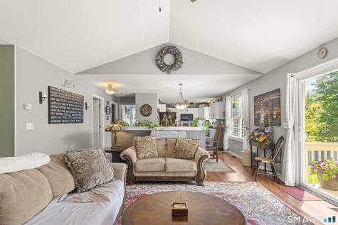 71 Post Road Enfield CT 06082