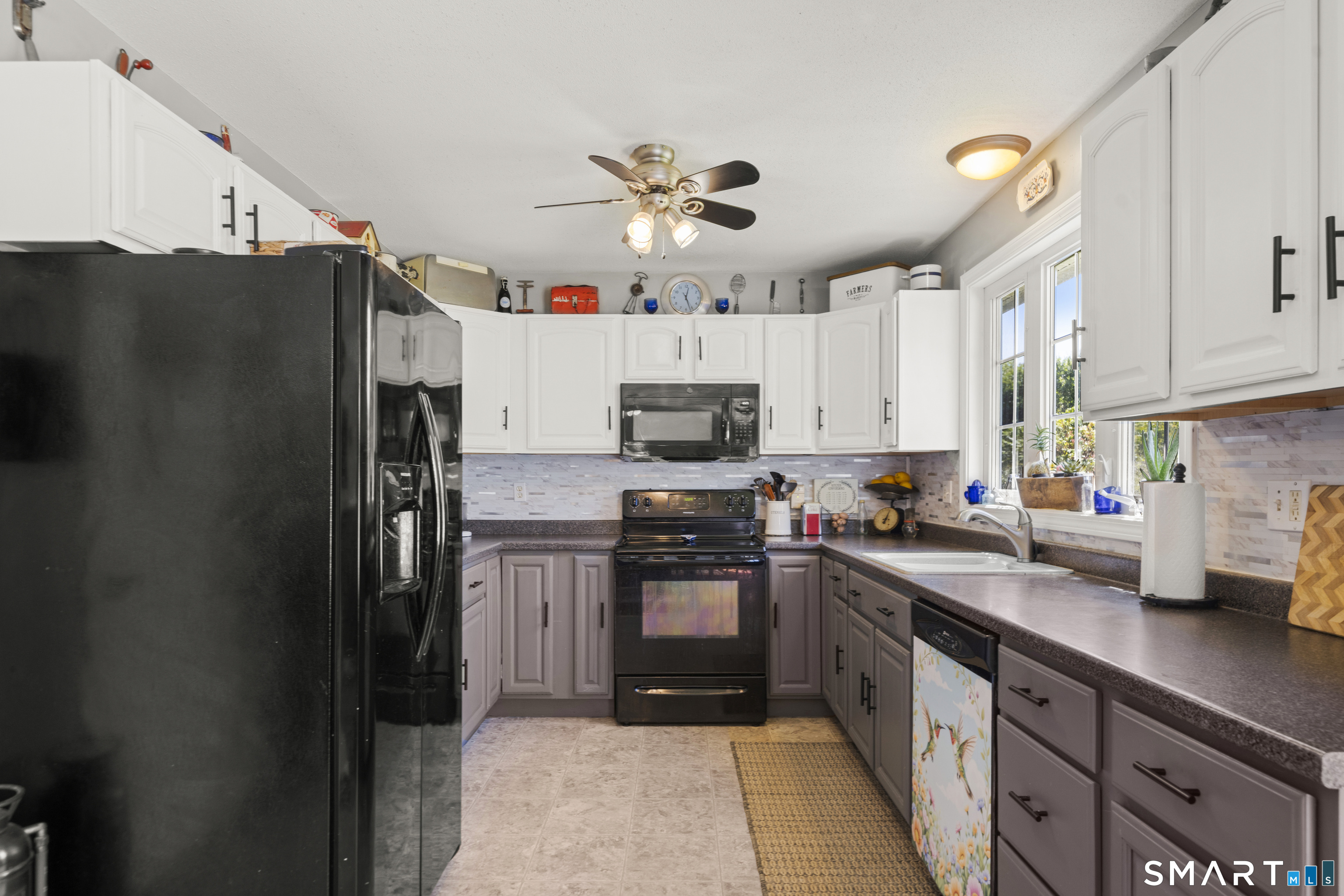71 Post Road Enfield CT 06082
