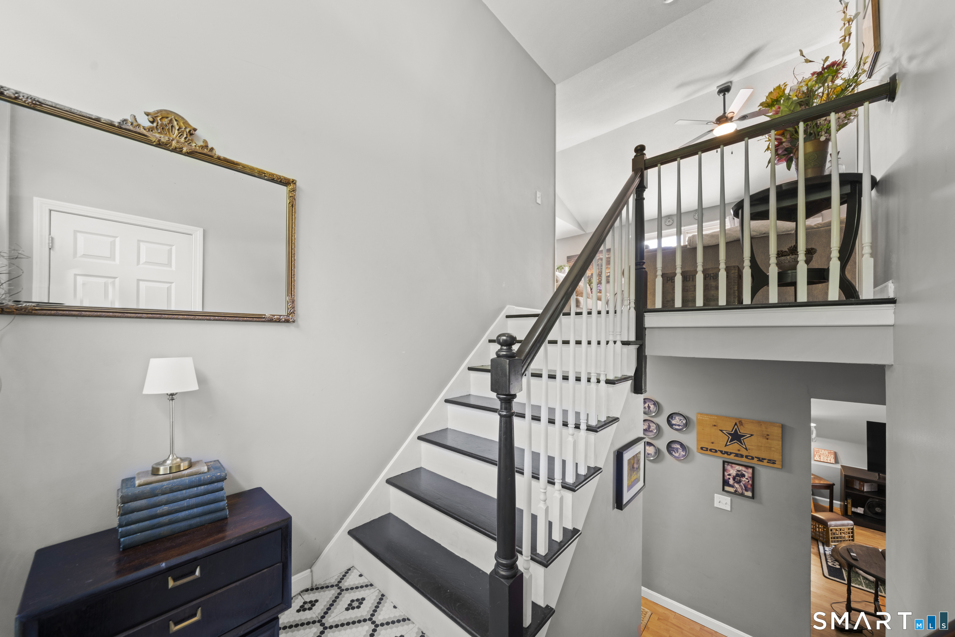 71 Post Road Enfield CT 06082