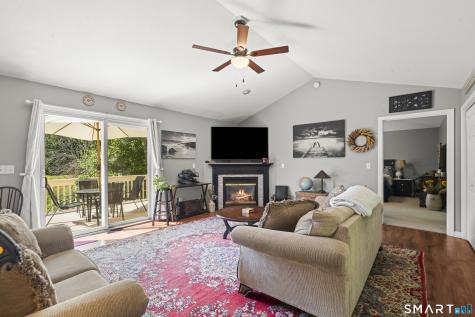 71 Post Road Enfield CT 06082