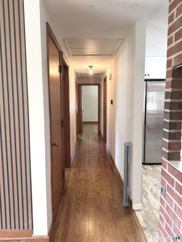25 Radding Street Manchester CT 06042