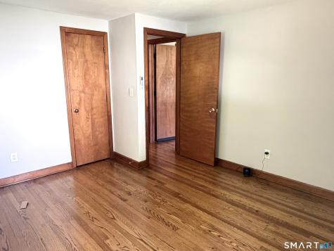25 Radding Street Manchester CT 06042