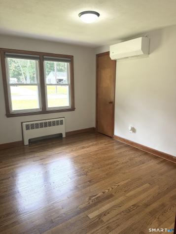 25 Radding Street Manchester CT 06042