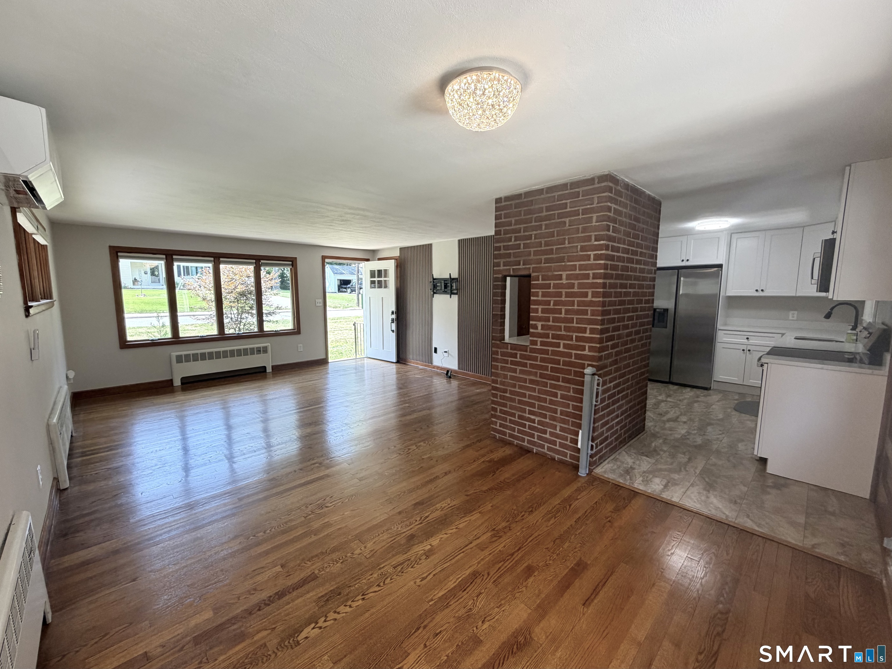 25 Radding Street Manchester CT 06042