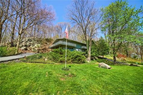 62 Linda Lane Bethel CT 06801