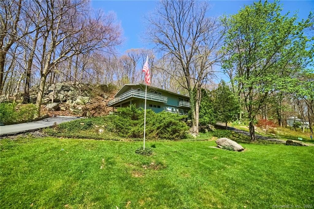 62 Linda Lane Bethel CT 06801