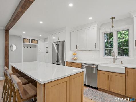 10 Elizabeth Street Newtown CT 06470