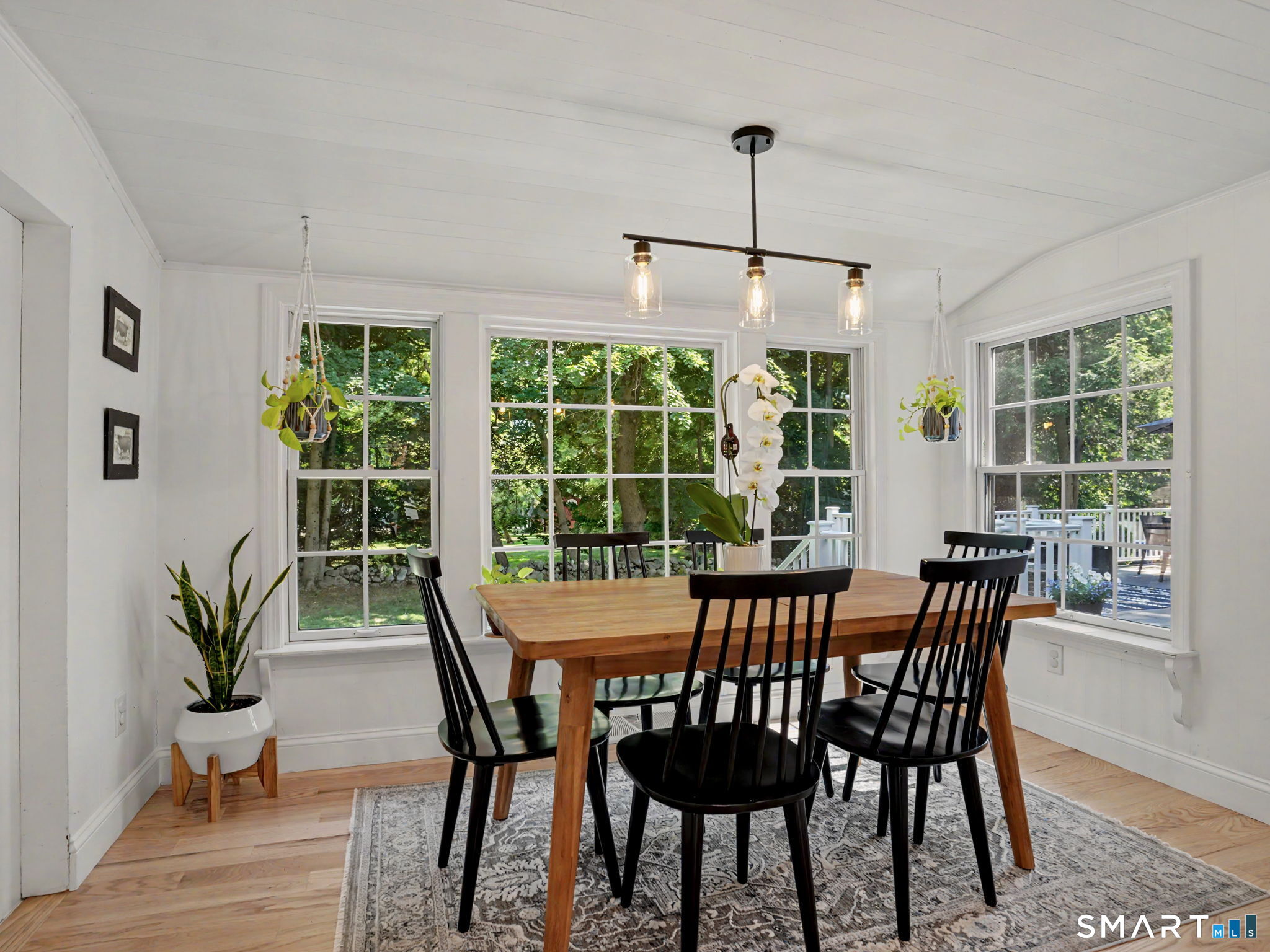 10 Elizabeth Street Newtown CT 06470