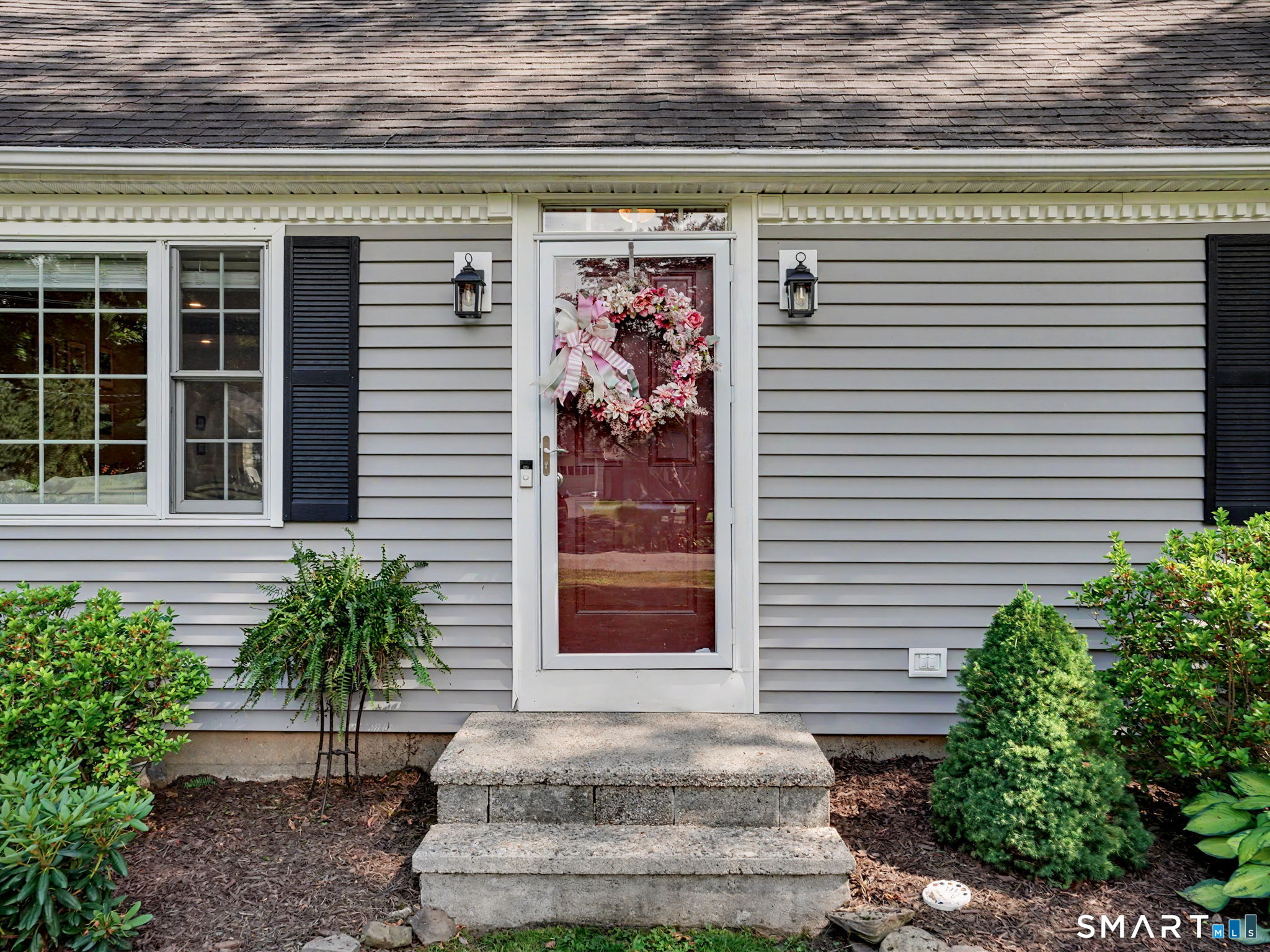 10 Elizabeth Street Newtown CT 06470