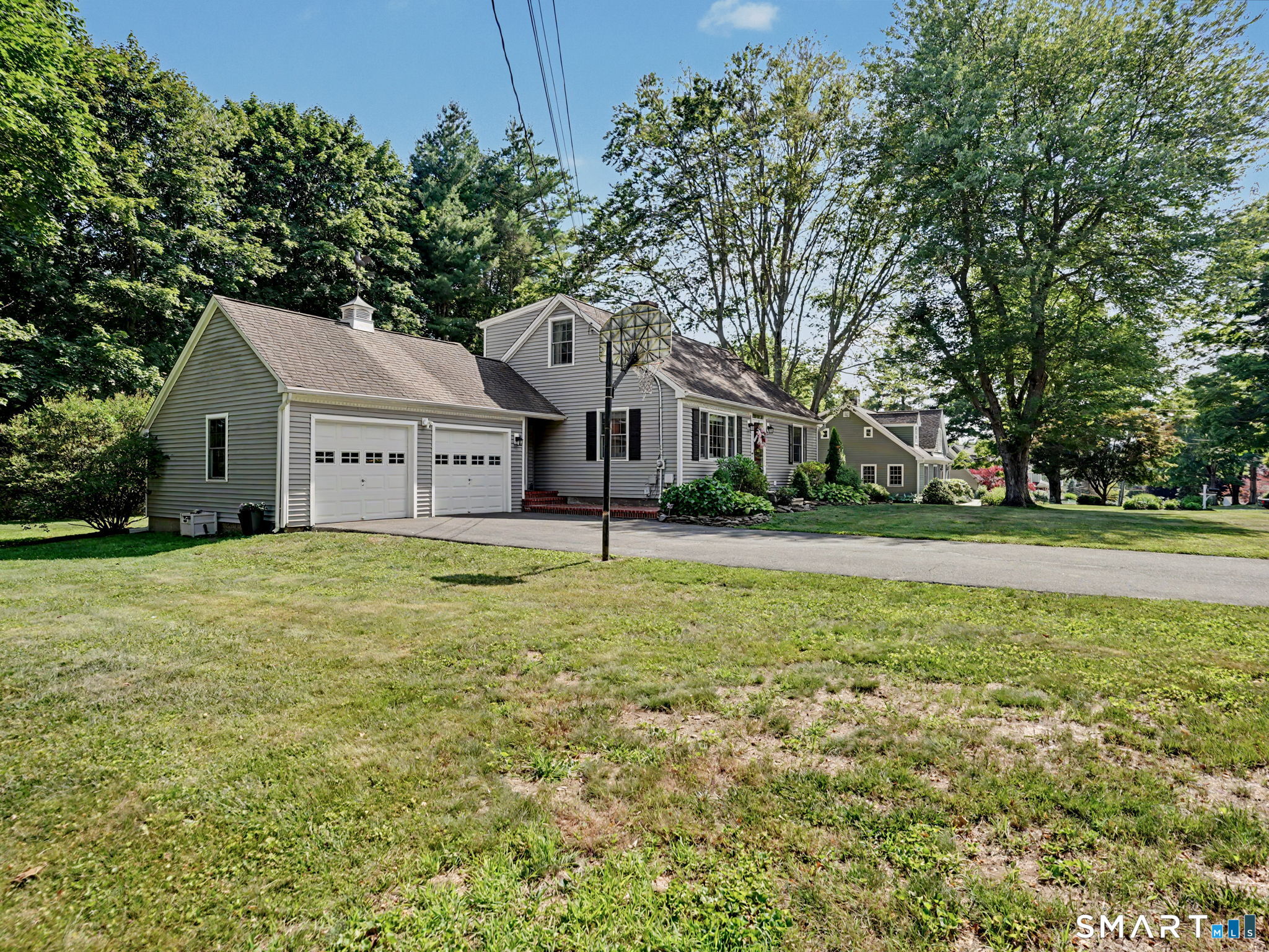 10 Elizabeth Street Newtown CT 06470