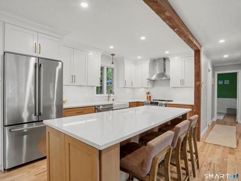 10 Elizabeth Street Newtown CT 06470