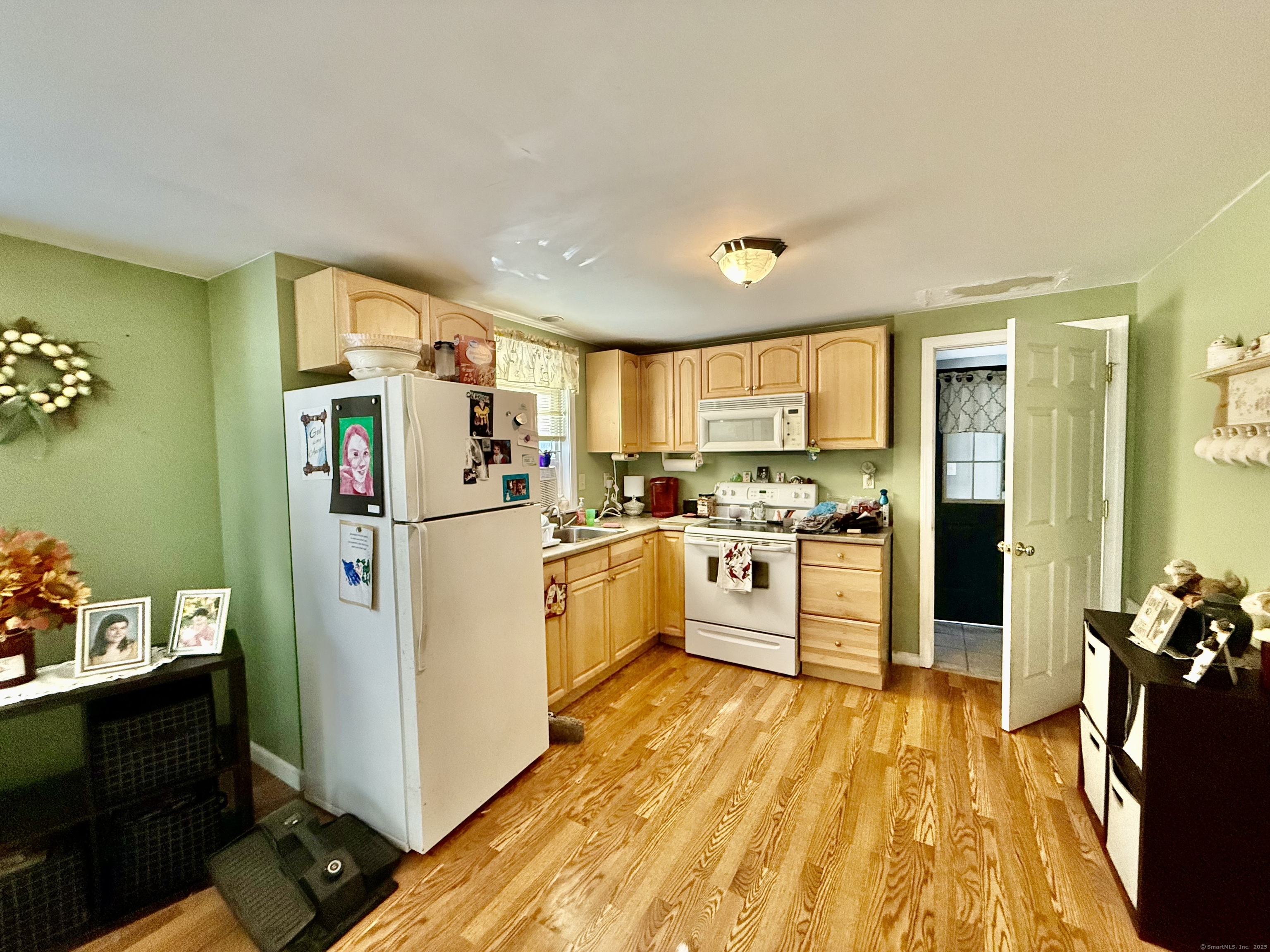 24 Wood Acres Road Hebron CT 06231