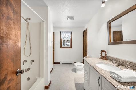 10 Highland Avenue East Haddam CT 06469