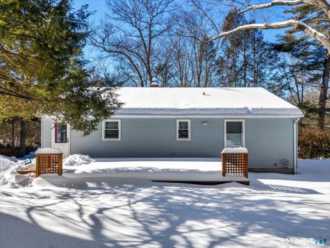 10 Highland Avenue East Haddam CT 06469