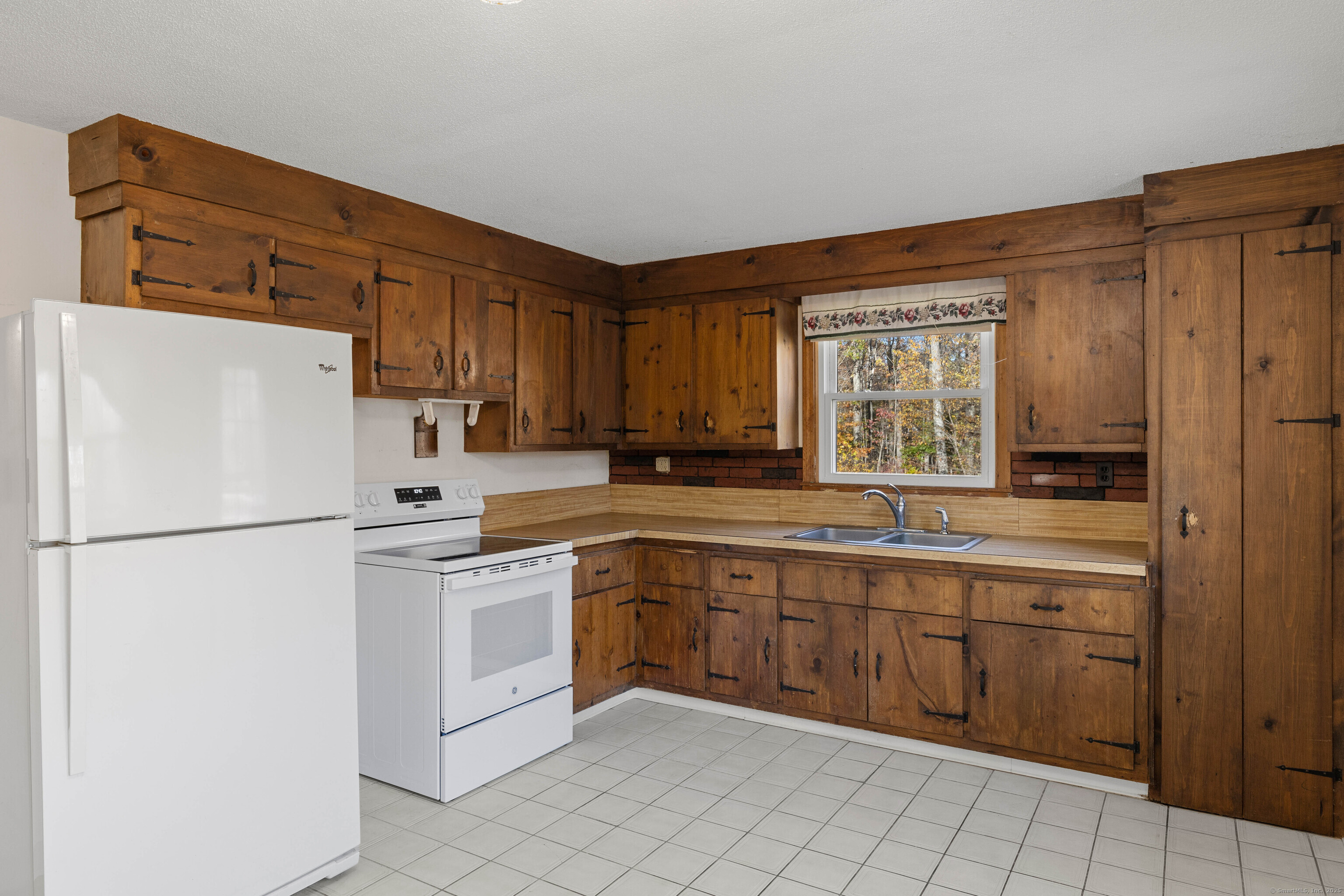 119 Rattlesnake Ledge Road Salem CT 06420