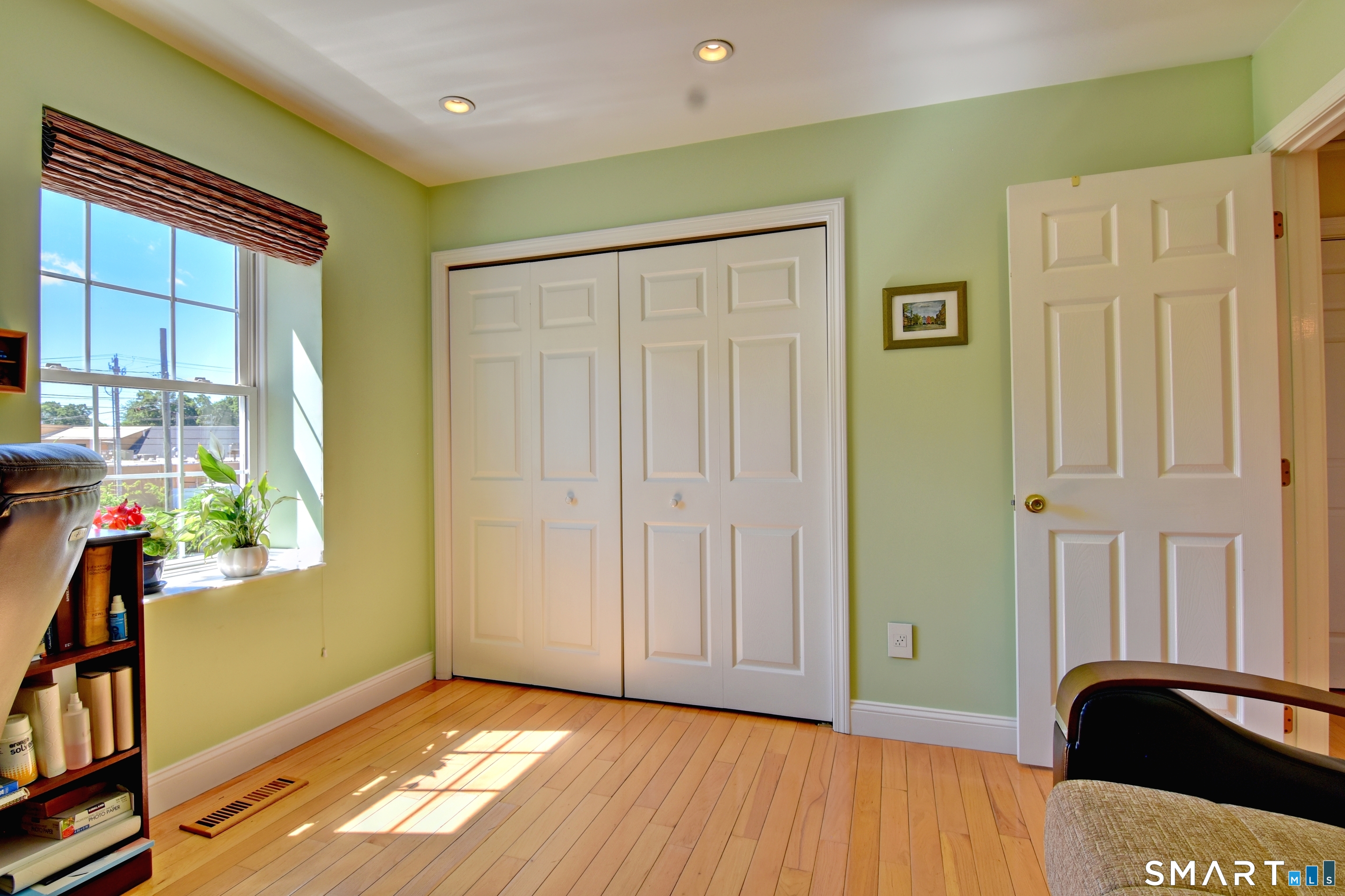 8 Hattie Lane Milford CT 06461