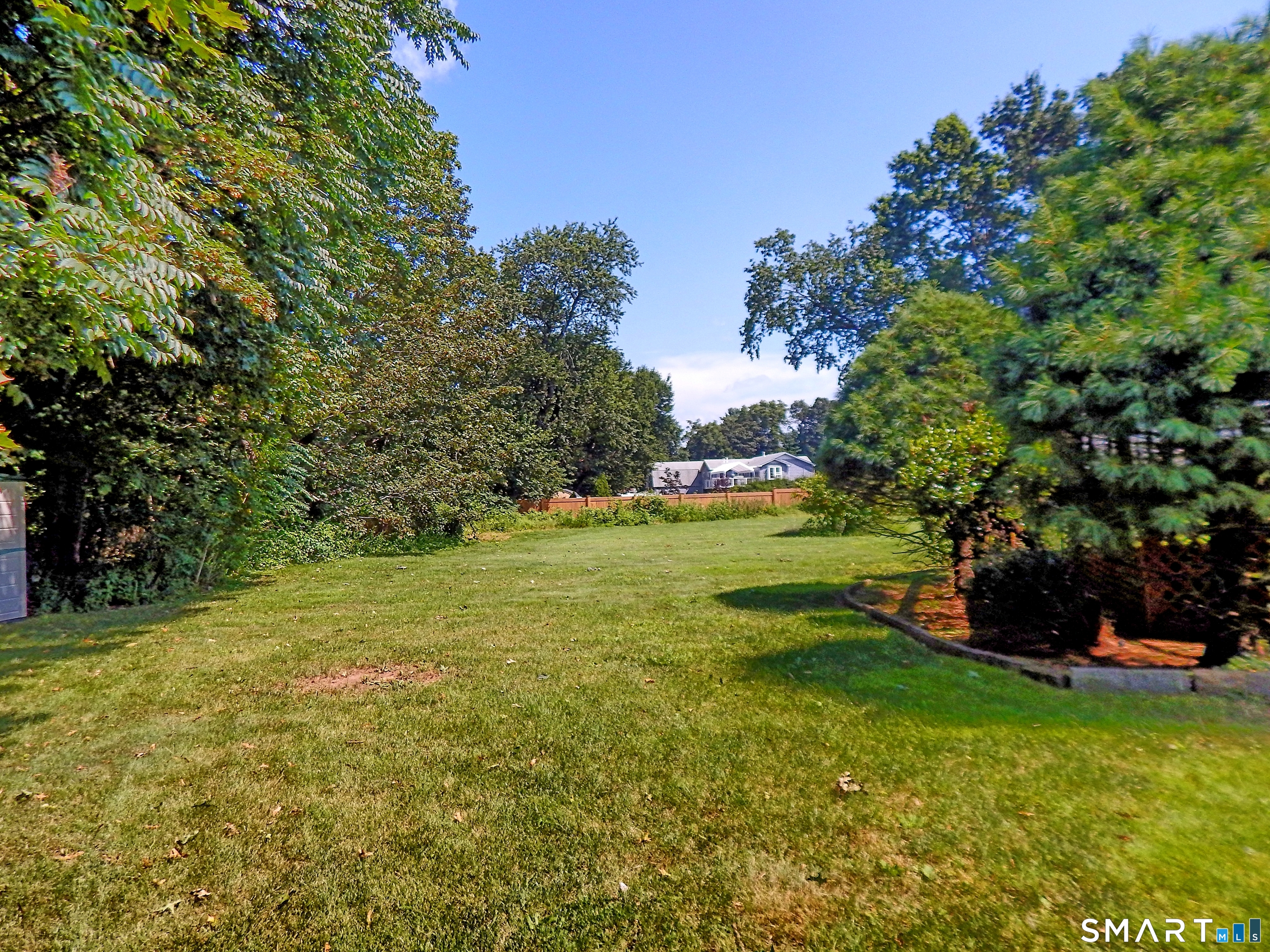 8 Hattie Lane Milford CT 06461