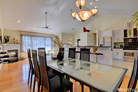 8 Hattie Lane Milford CT 06461