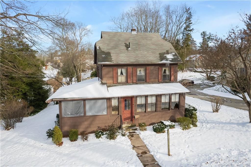 9 Village Street Manchester CT 06040