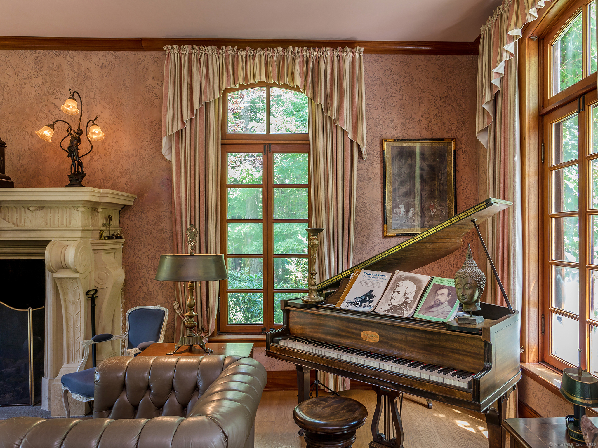 28 West Chestnut Hill Road Litchfield CT 06759