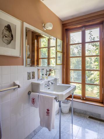 28 West Chestnut Hill Road Litchfield CT 06759