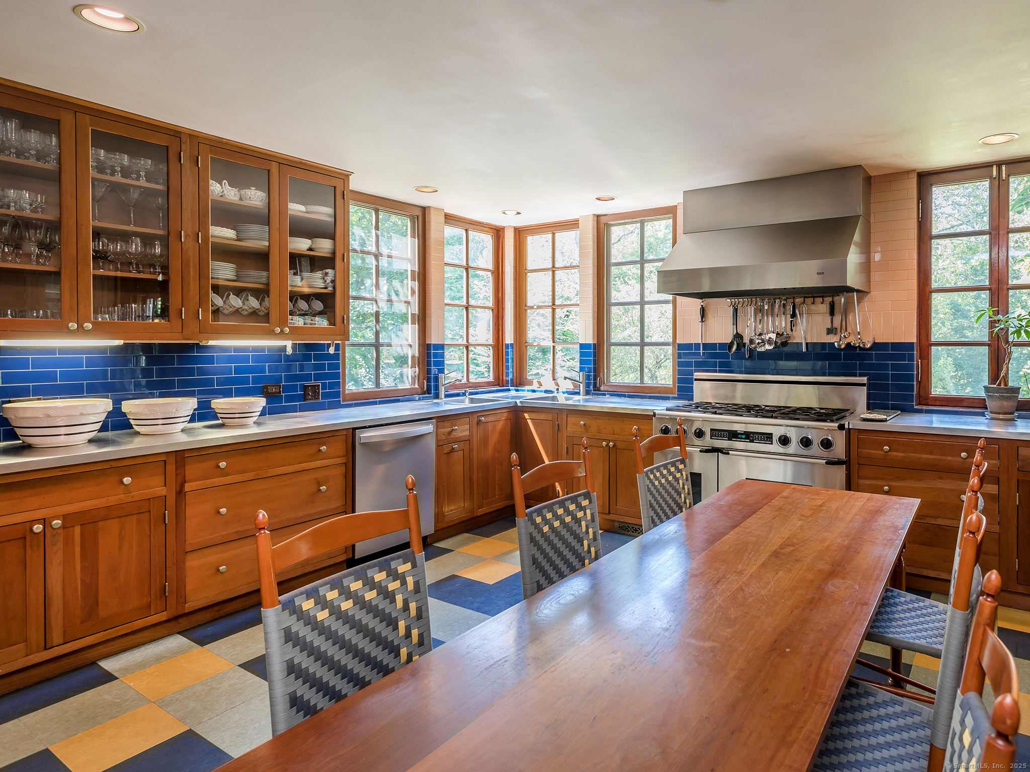 28 West Chestnut Hill Road Litchfield CT 06759